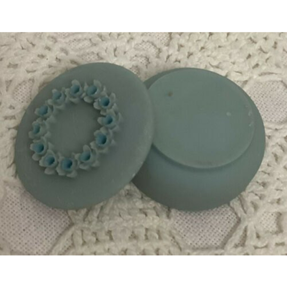 Vintage Round Porcelain Trinket Box With Procelain Flowers Blue 1.75” - Picture 3 of 4